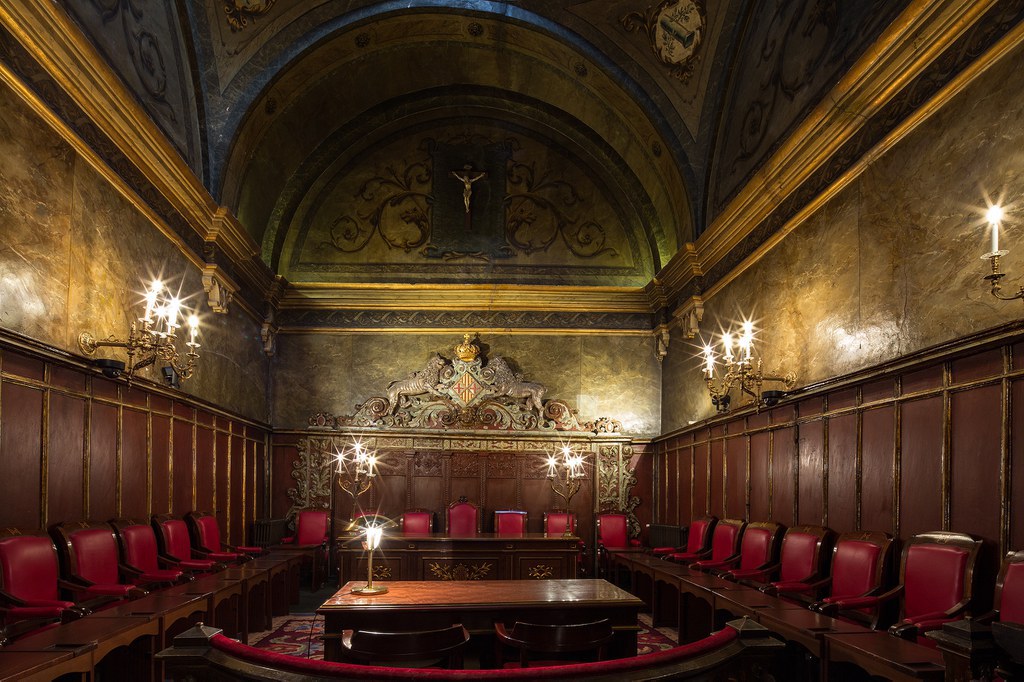 Sala de plens de l'Ajuntament de Vic